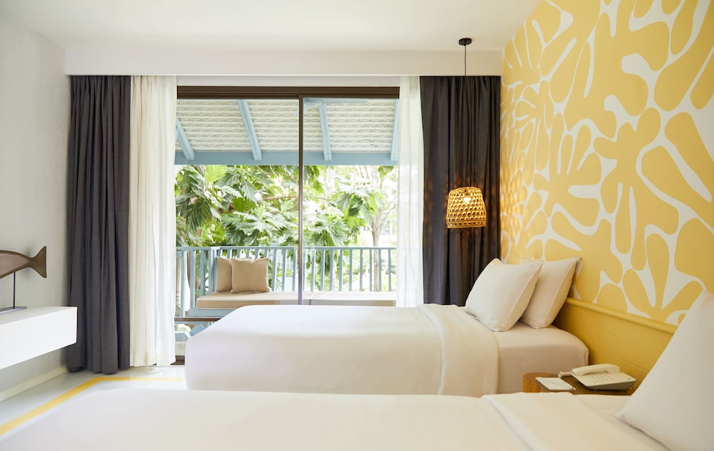 The Peri Hotel Hua Hin 20/50