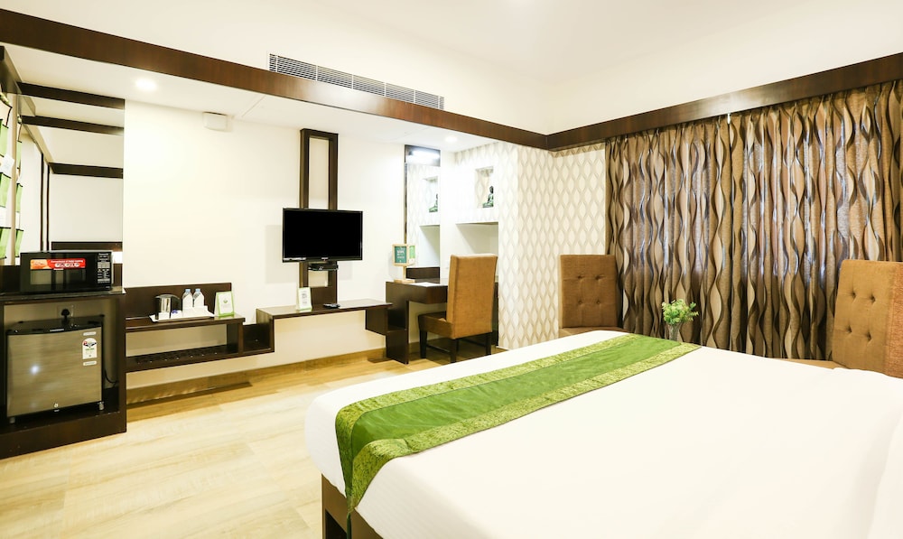 Treebo Akshaya Mahal Inn 18/46