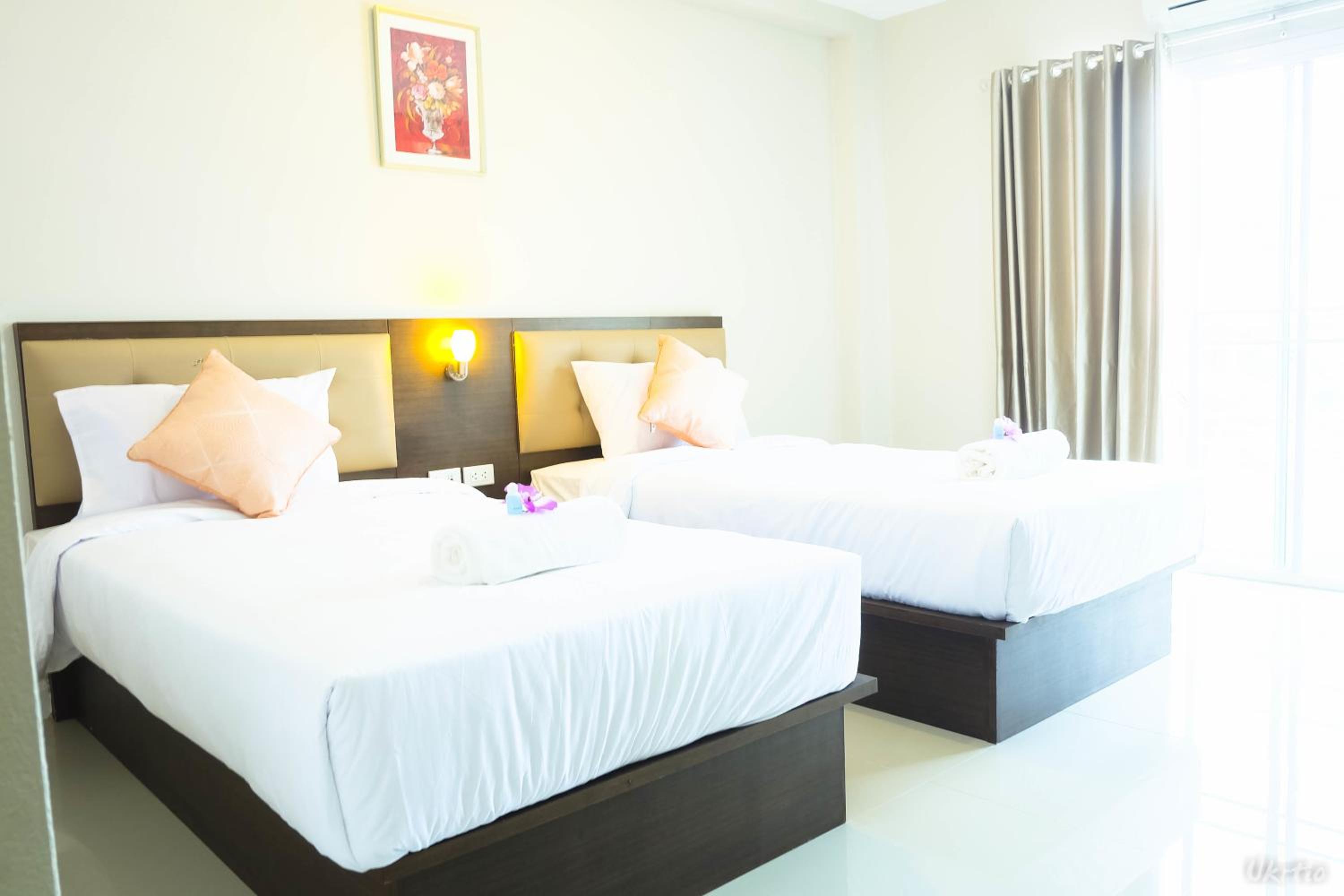 Budget, Twin Beds