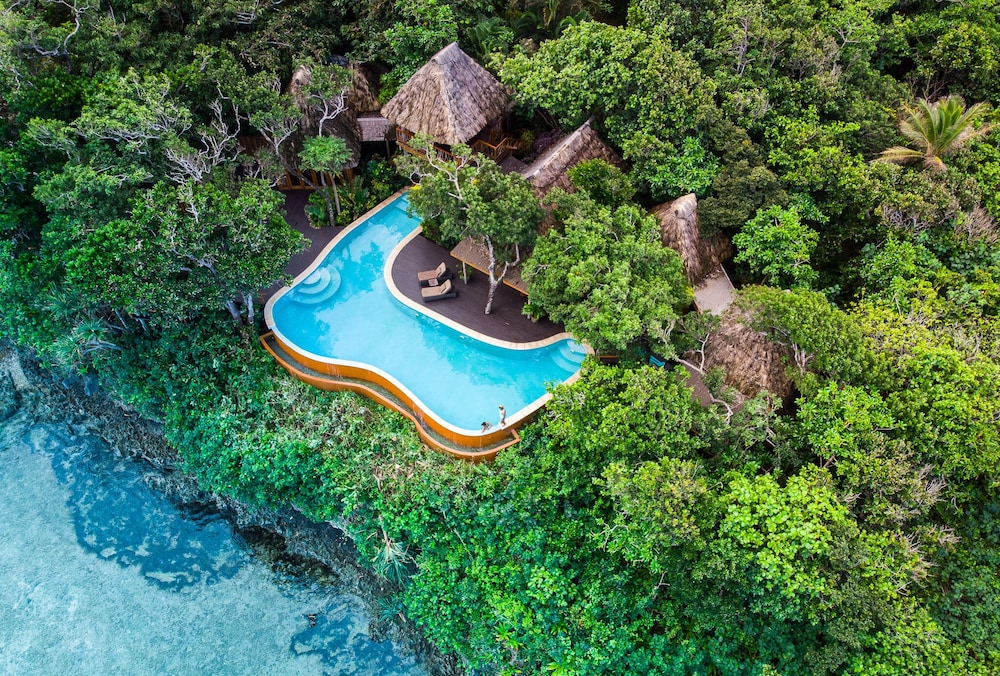Namale Resort and Spa 25/50