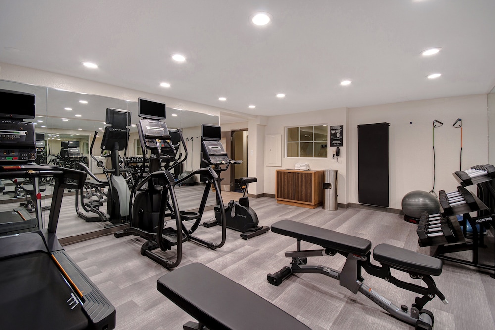 CANDLEWOOD SUITES COLUMBIA-FT. JACKSON 36/62