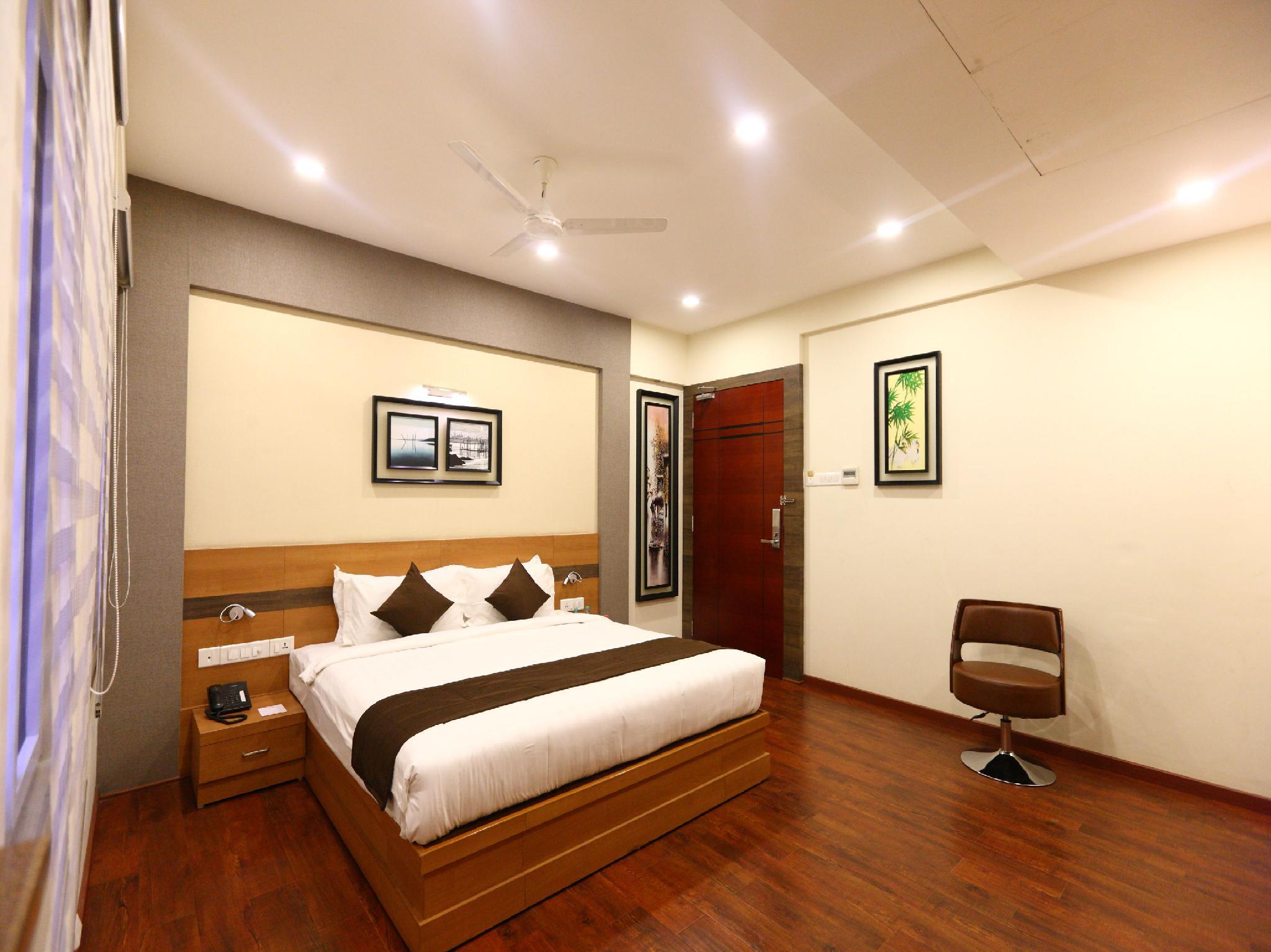 Adore Residency Vadapalani 18/45