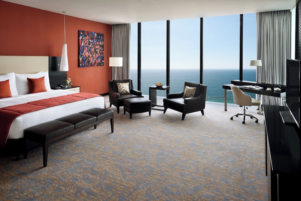 Executive Sea View Room