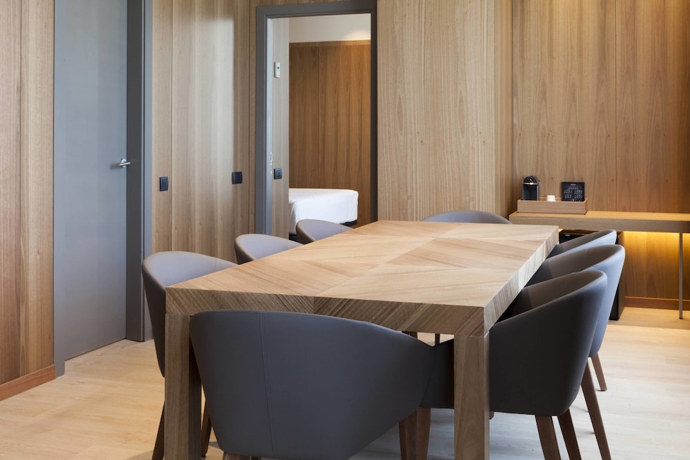 Ac Hotel Diagonal L Illa 35/74