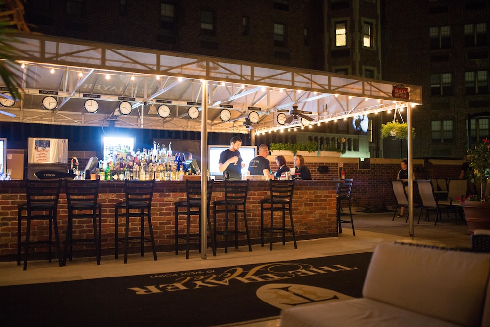 The Thayer Hotel At West Point 40/62
