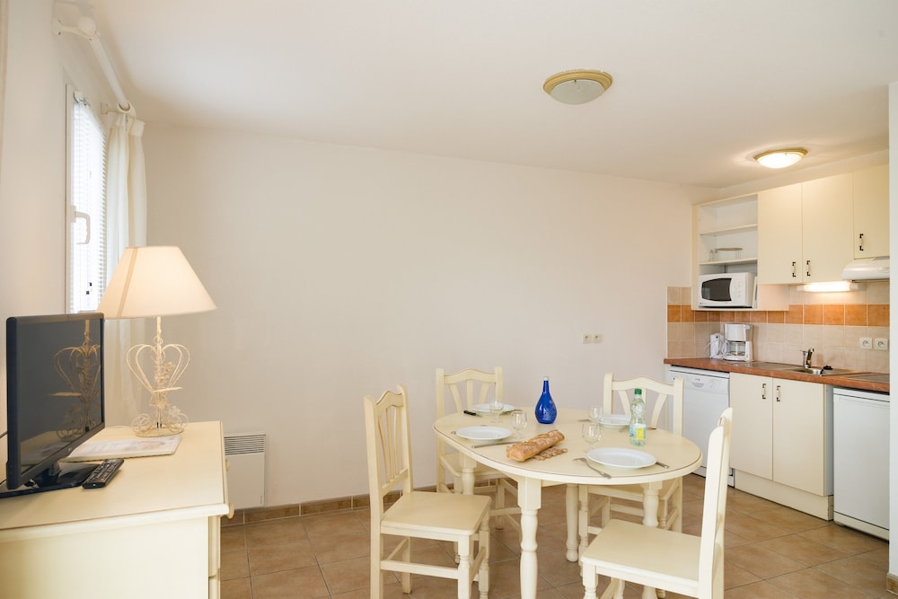 Residence Vacanceole Port Minervois / Les Hauts du lac 45/67