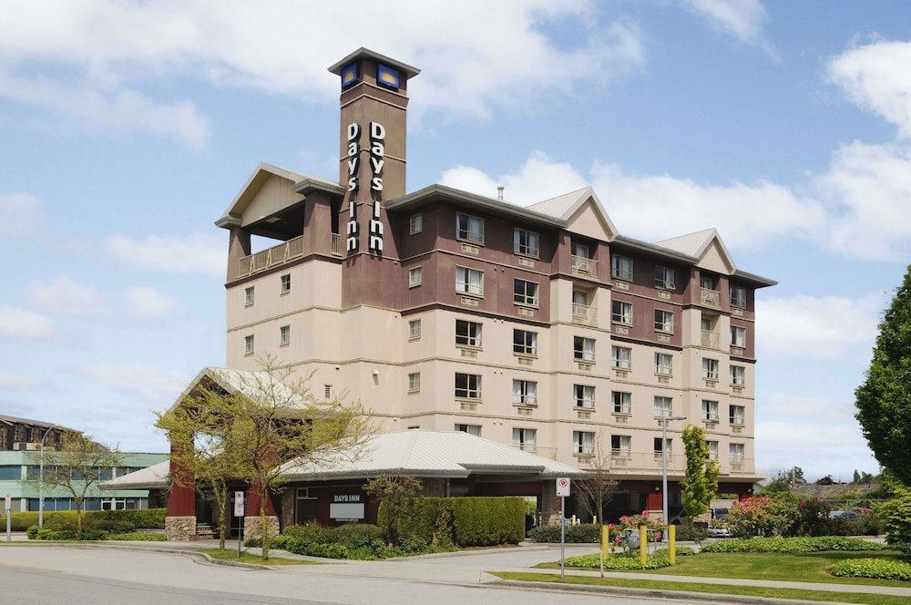 Days Inn By Wyndham Vancouver Airport 2/20