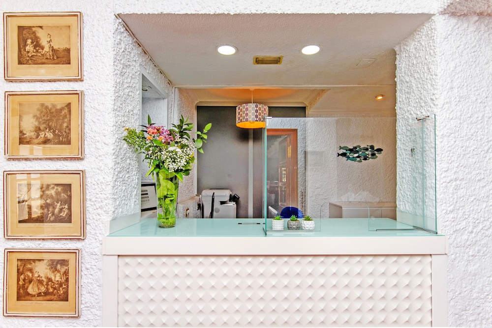 Hostal San Juan 9/69