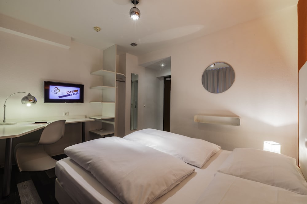 Cityhotel Monopol 12/41