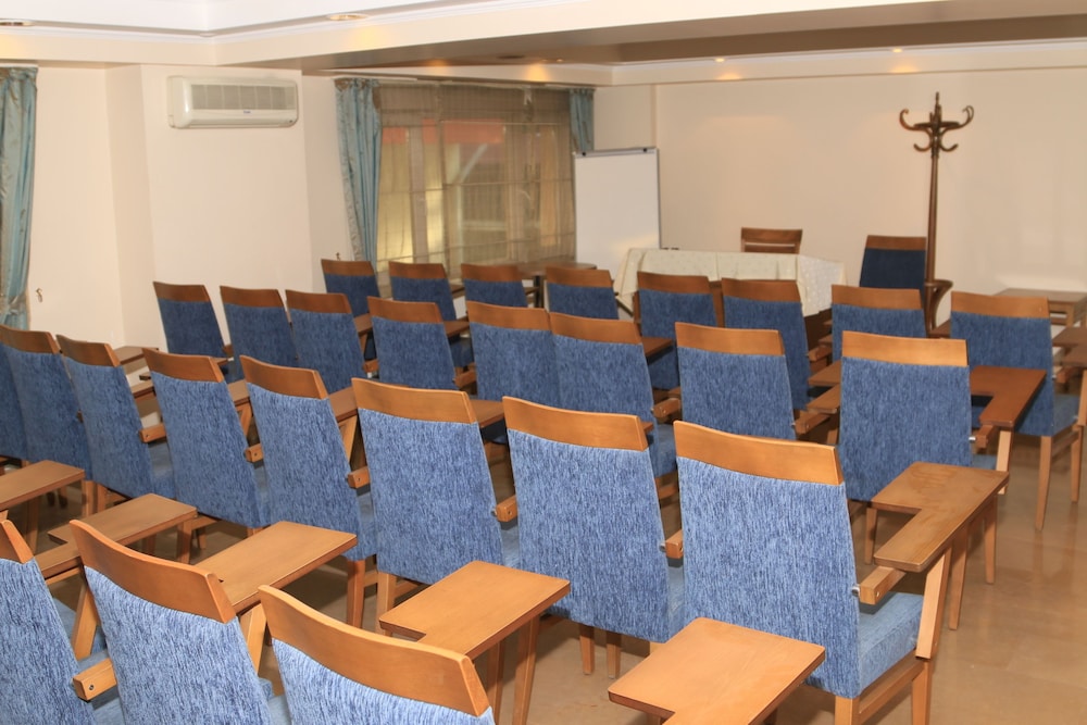 Evkuran Otel 13/16