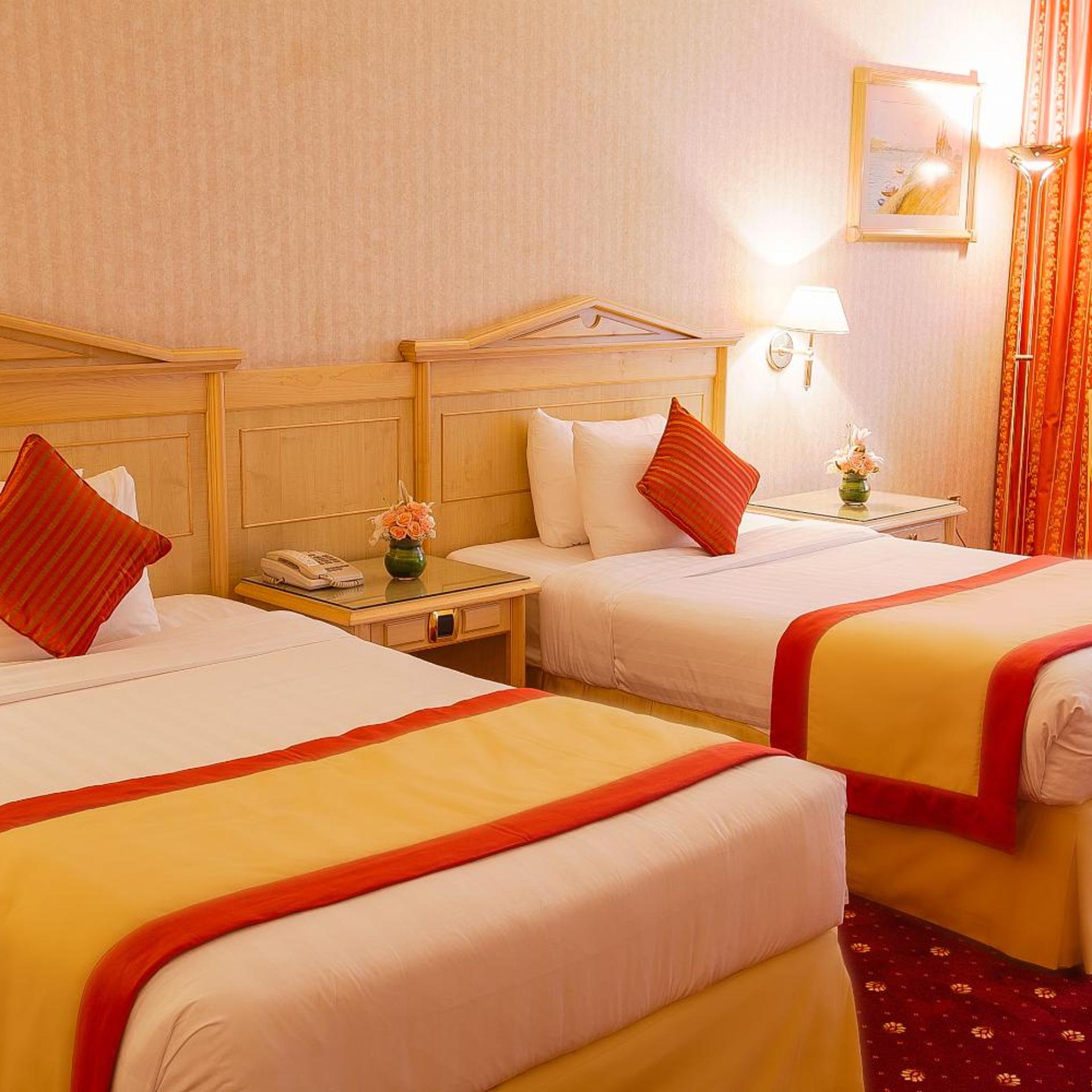 STANDARD TWIN ROOM