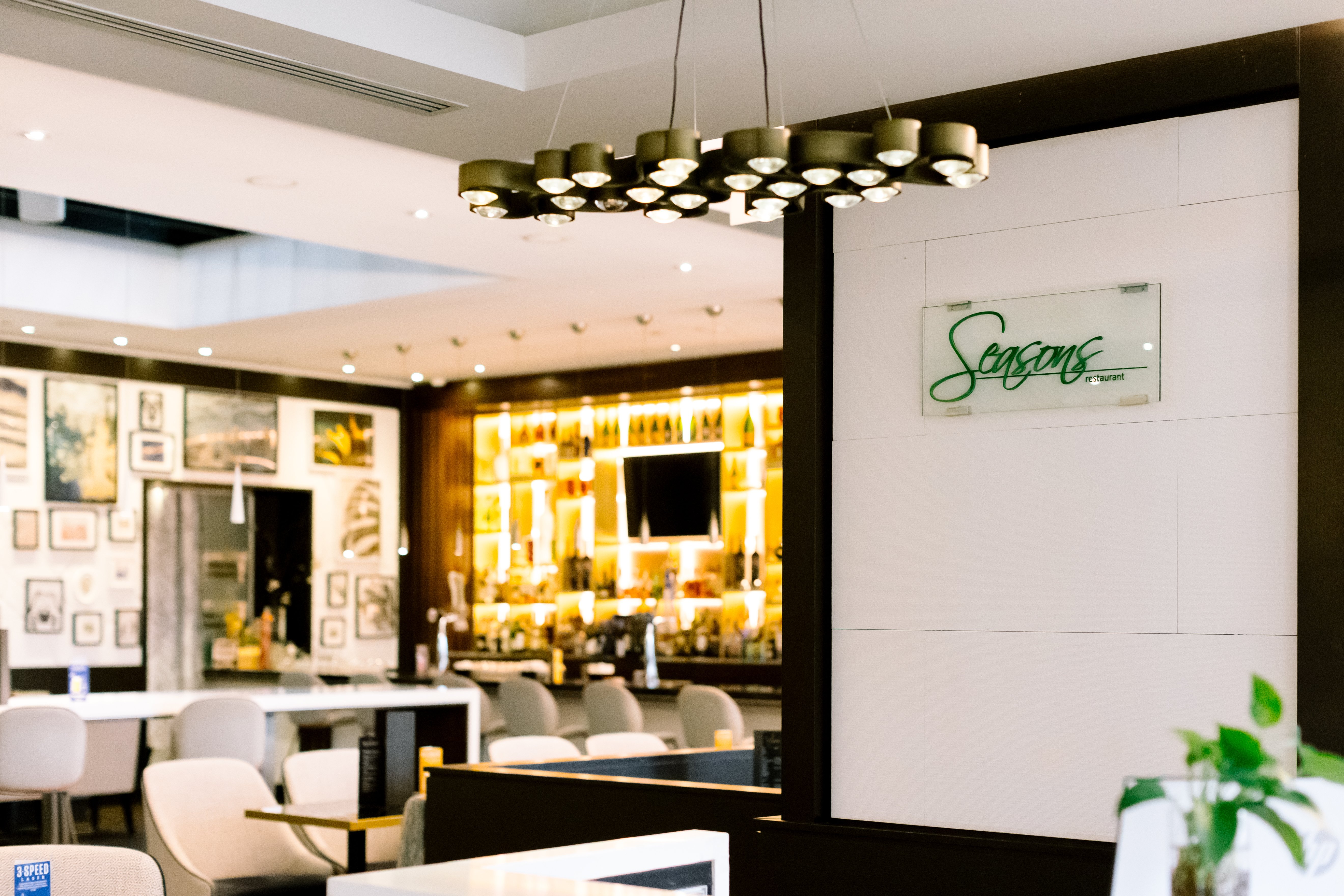 Crowne Plaza Toronto – North York 8/70