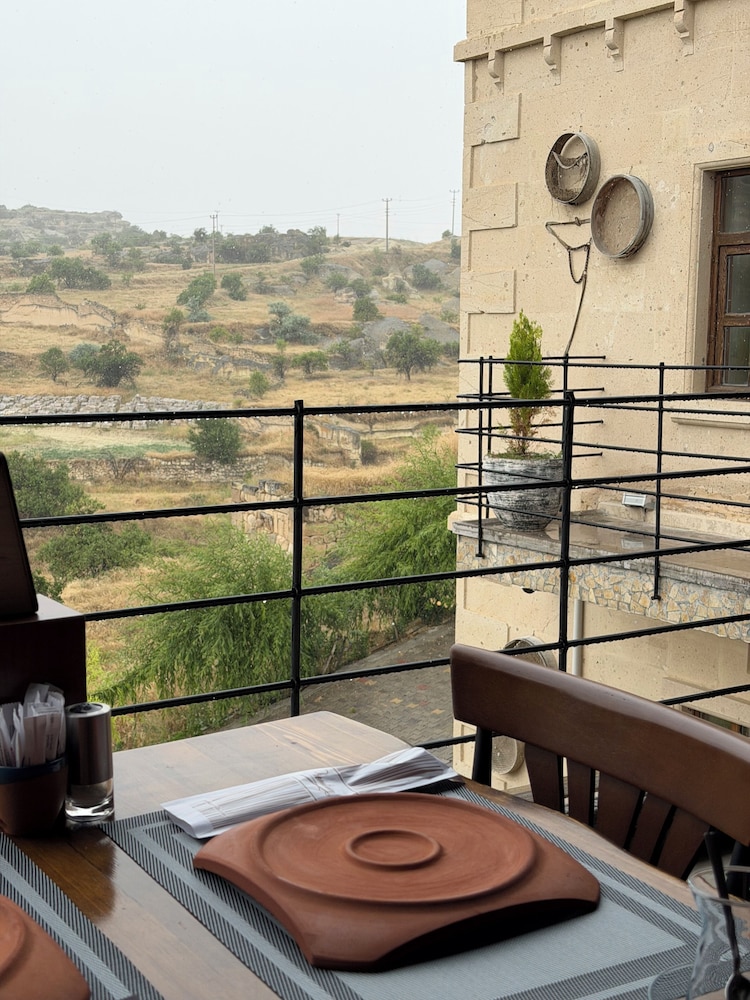 Gemosa Cappadocia Hotel 38/48