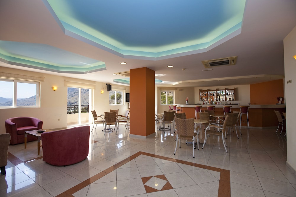 Lindos Nest Hotel 57/74