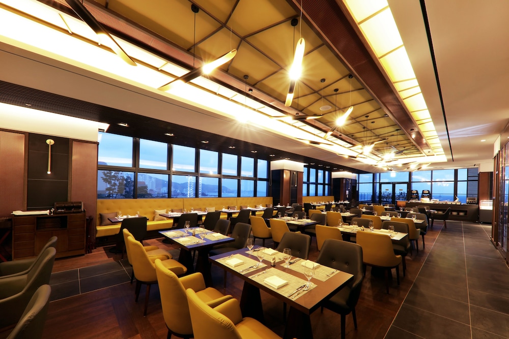 Mercure Ambassador Ulsan 33/50