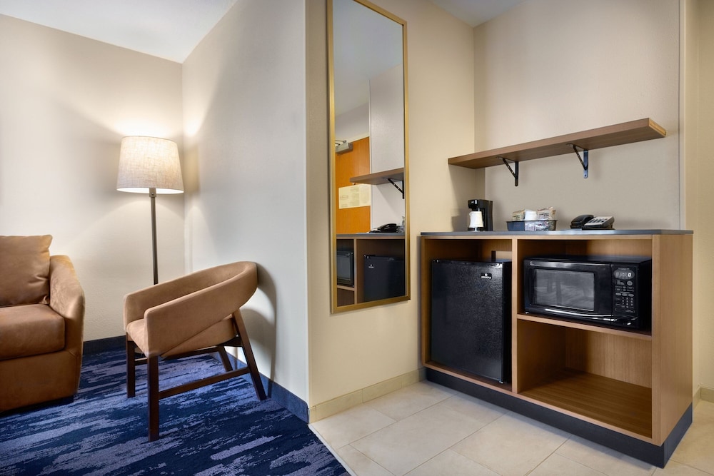 Fairfield Inn Suites Elizabeth City 7/43