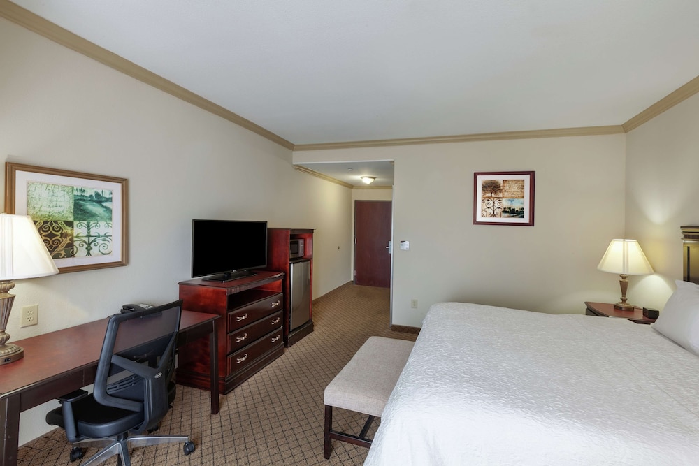 Hampton Inn Suites Galveston 17/68