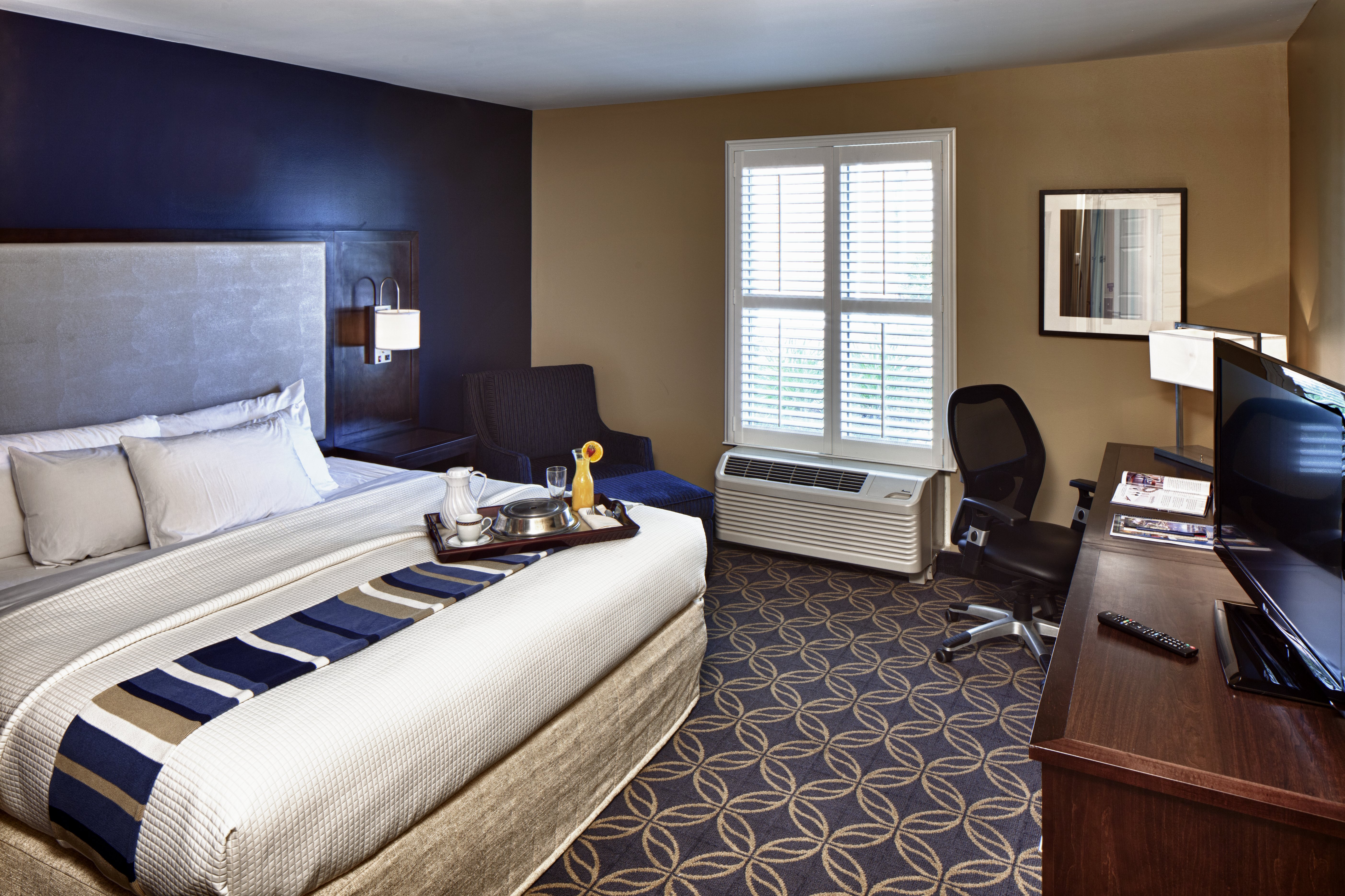 Nationwide Hotel and Conference Center 6/50