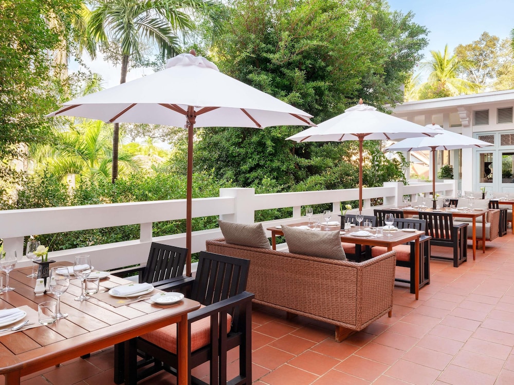 Raffles Grand Hotel D Angkor Hotel 34/50