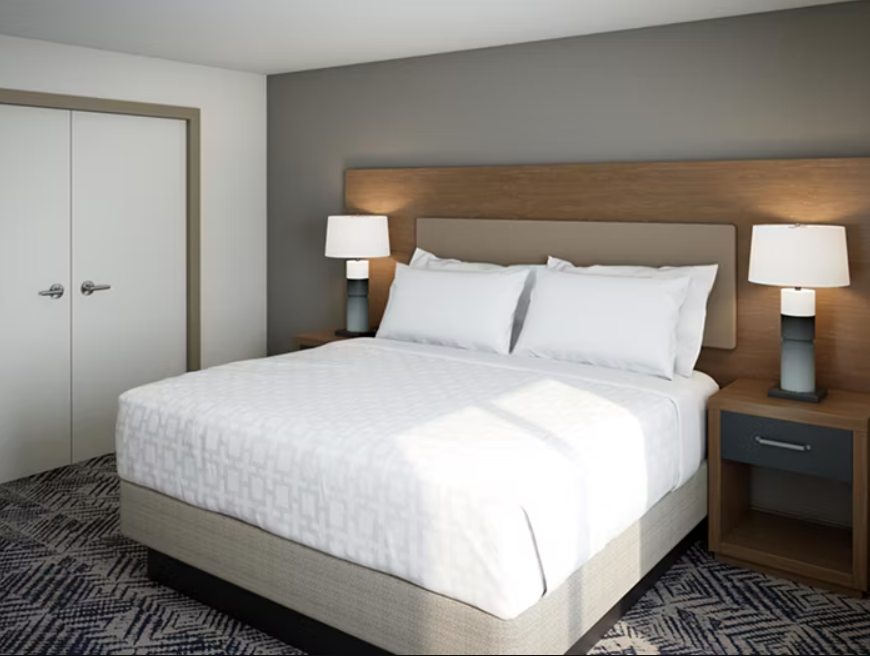 Deluxe, Studio, King Bed
