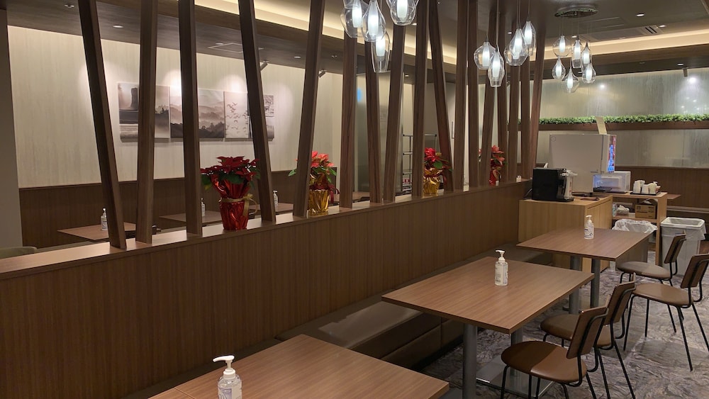 Shinsaibashi Grand Hotel Osaka 54/63