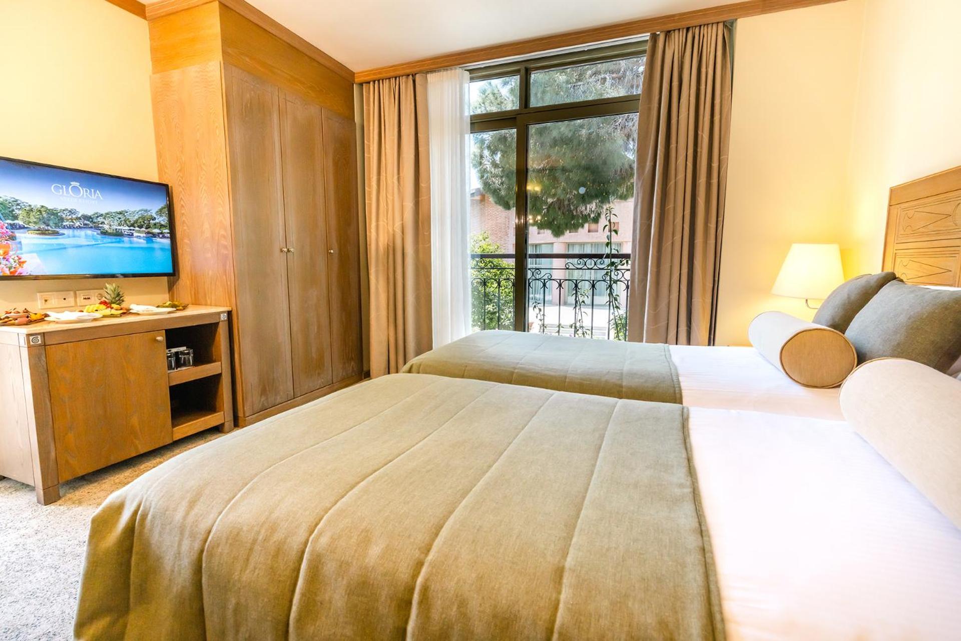 FAMILY SUITE
