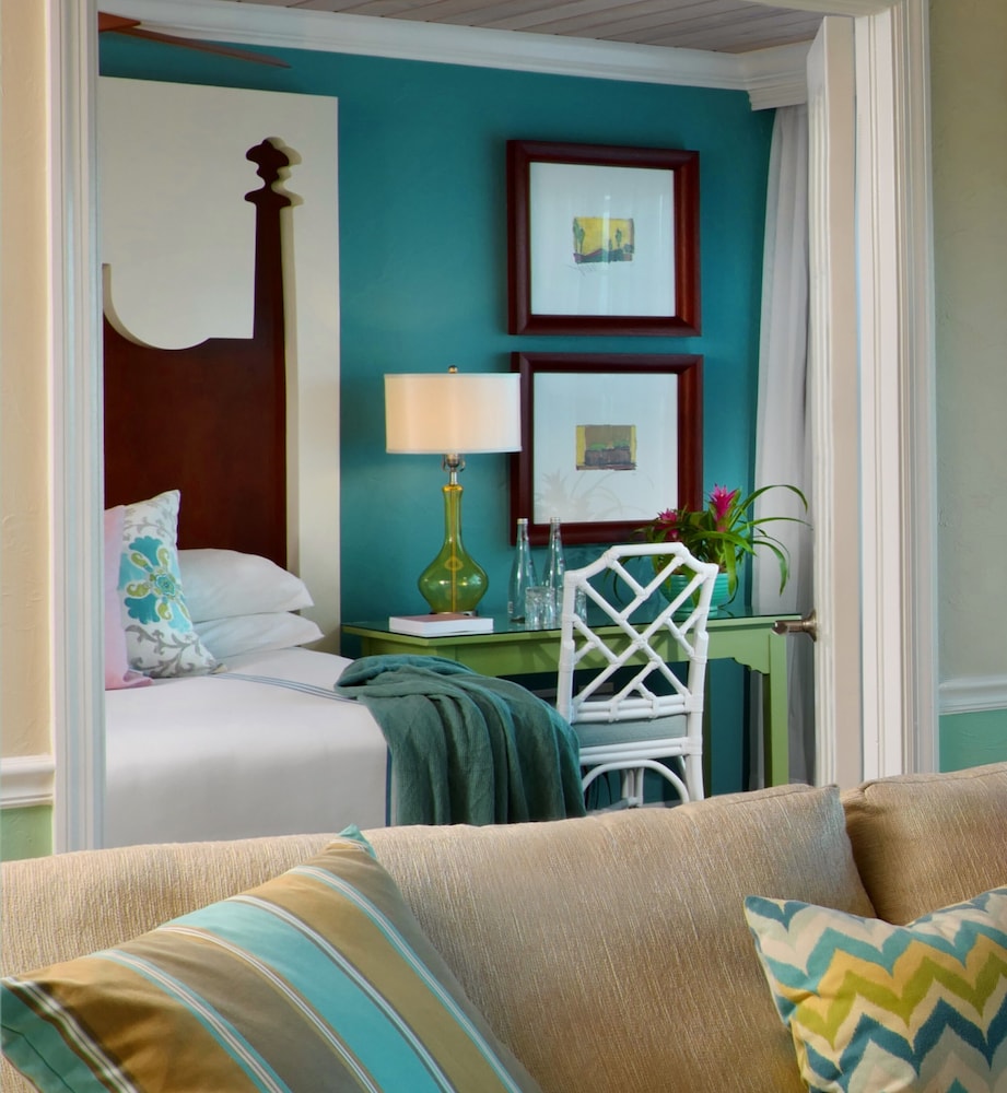 Ocean Key Resort and Spa 25/76