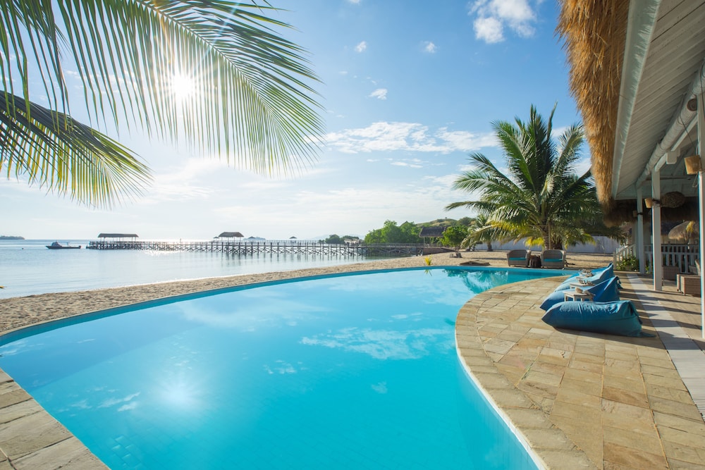 Sudamala Resort Seraya Flores 8/65