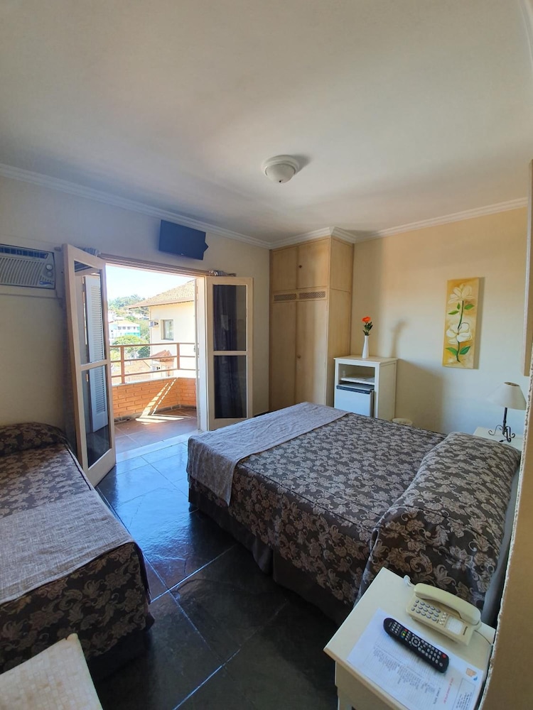 Hotel Portal das Águas 12/50