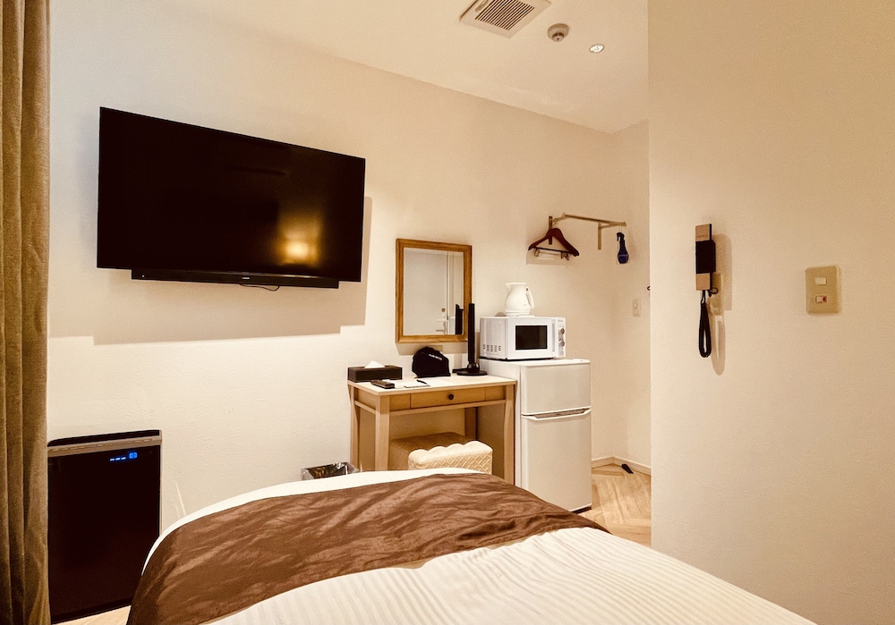 Phoenix Park Hotel 23/100
