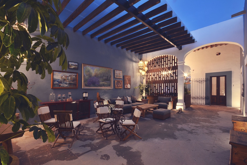 Hotel Casa Altamira 29/45