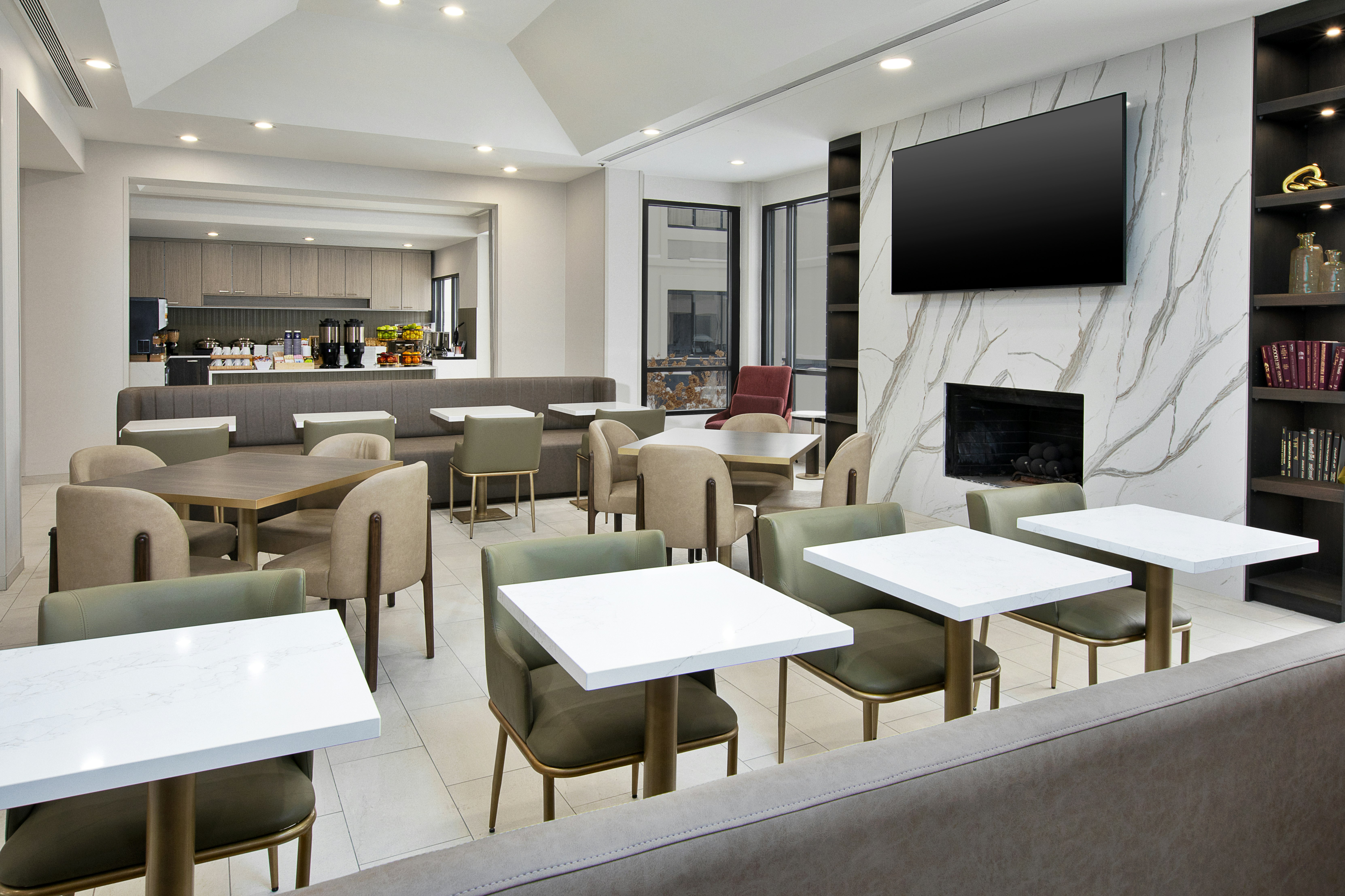Doubletree By Hilton Detroit Novi 49/74