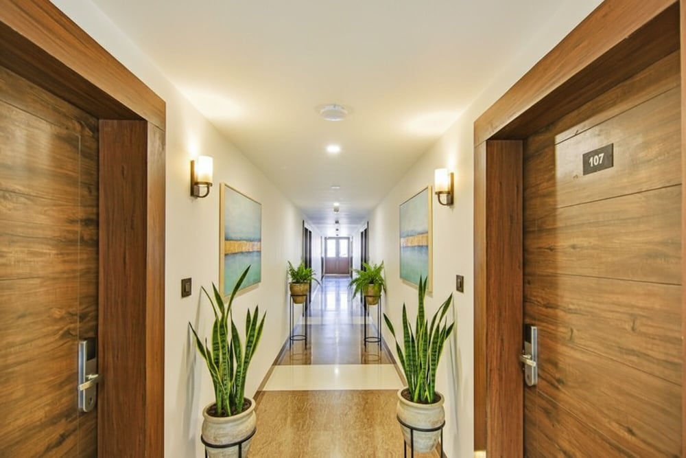 FabHotel Anutham Saket 27/36