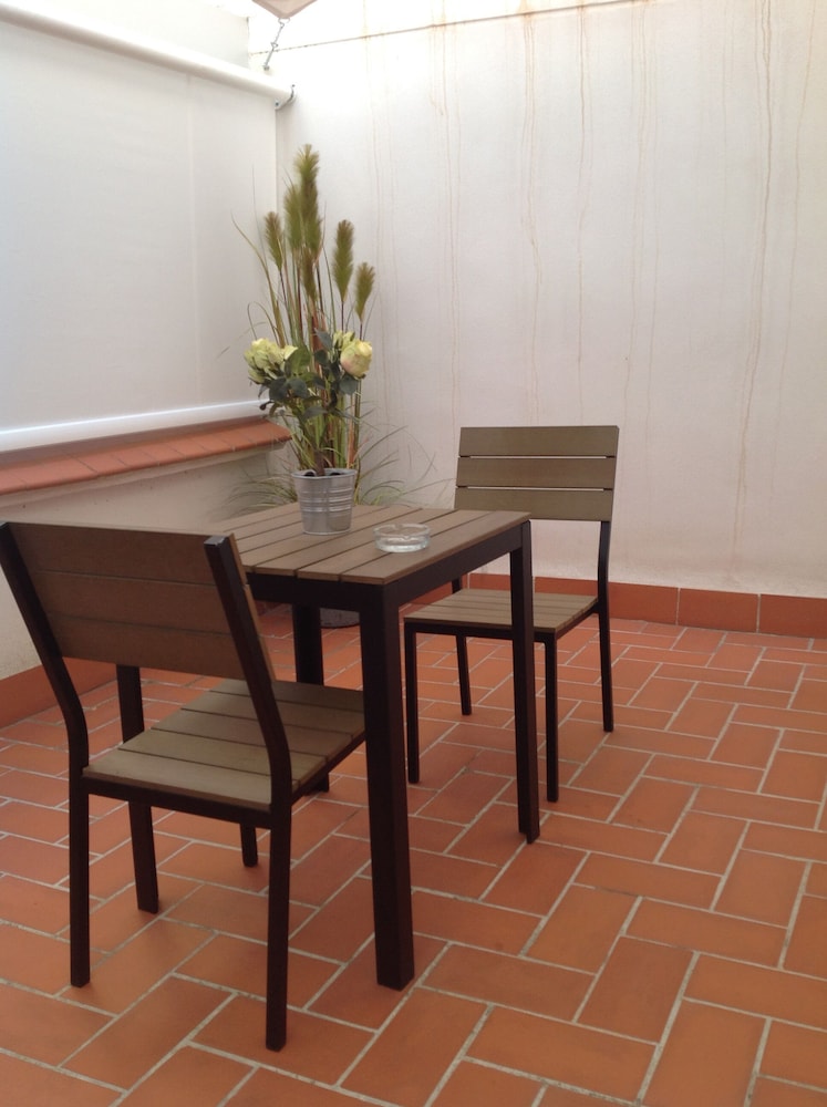 Hotel Madanis Liceo 34/50