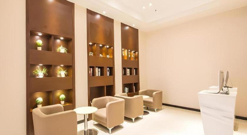 City Comfort Inn Nanning Jiangnan Bus Station Branch 30/50