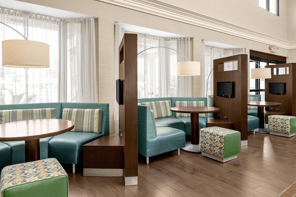 Courtyard by Marriott Wilmington / Wrightsville Beach 34/57