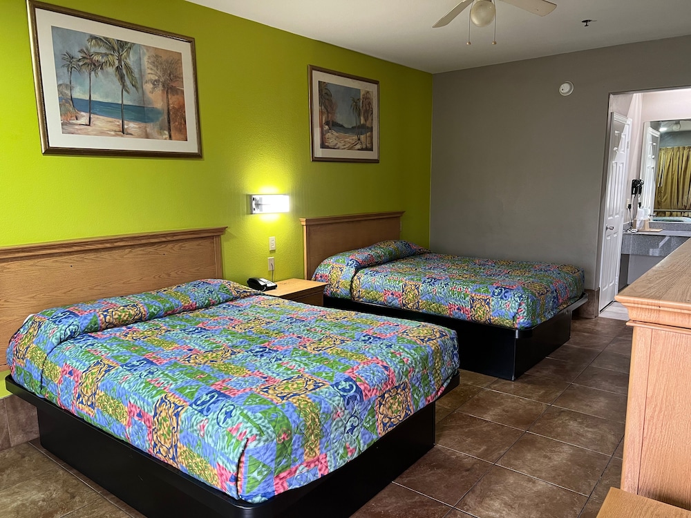 Texas Inn - Weslaco/Mercedes 15/57