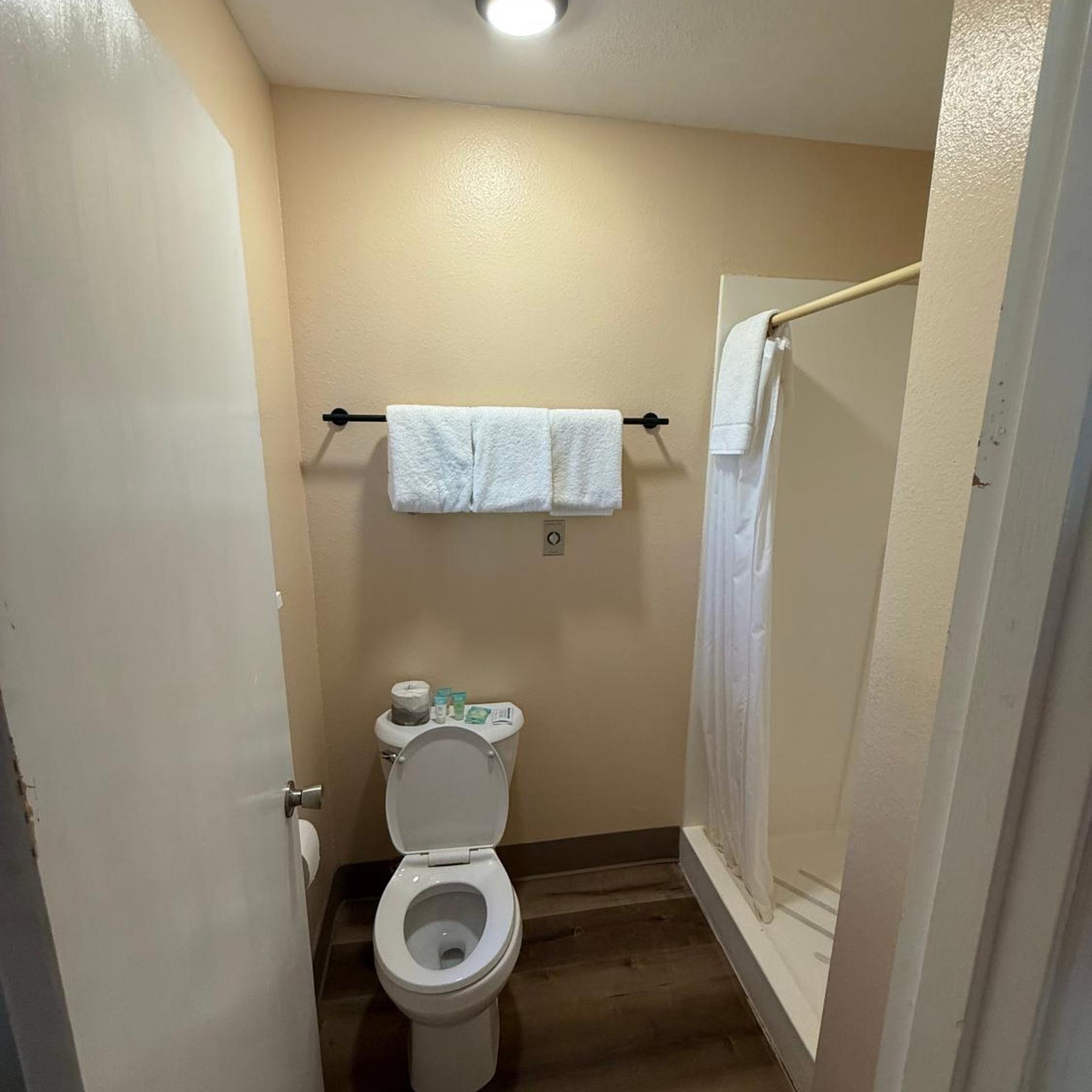Winthrop Inn 34/37