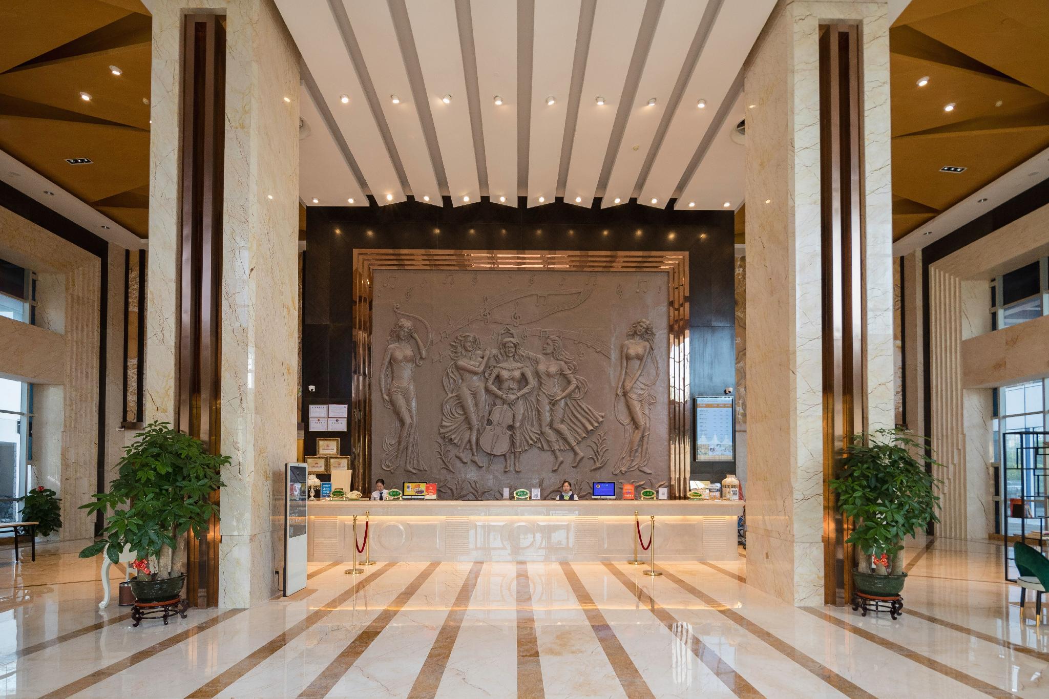 Vienna International Hotel (Dongcheng Building, Lanzhu East Road, Pingshan, Shenzhen) 10/47