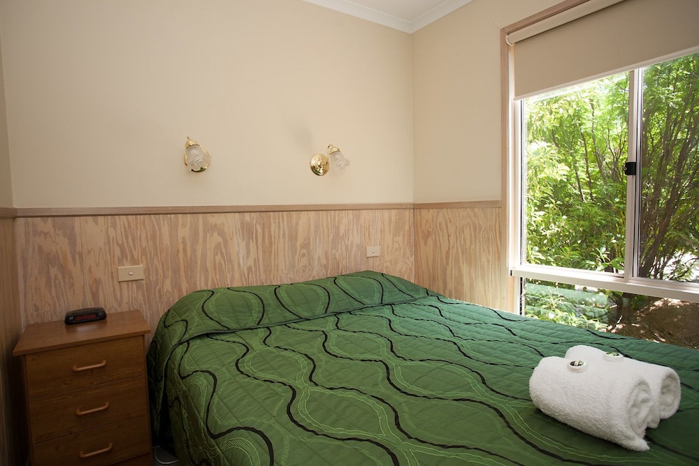 NRMA Bright Holiday Park 13/50