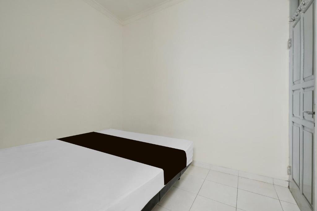 Hotel O near Jakarta International Velodrome formerly Wisma Lamida 10/15
