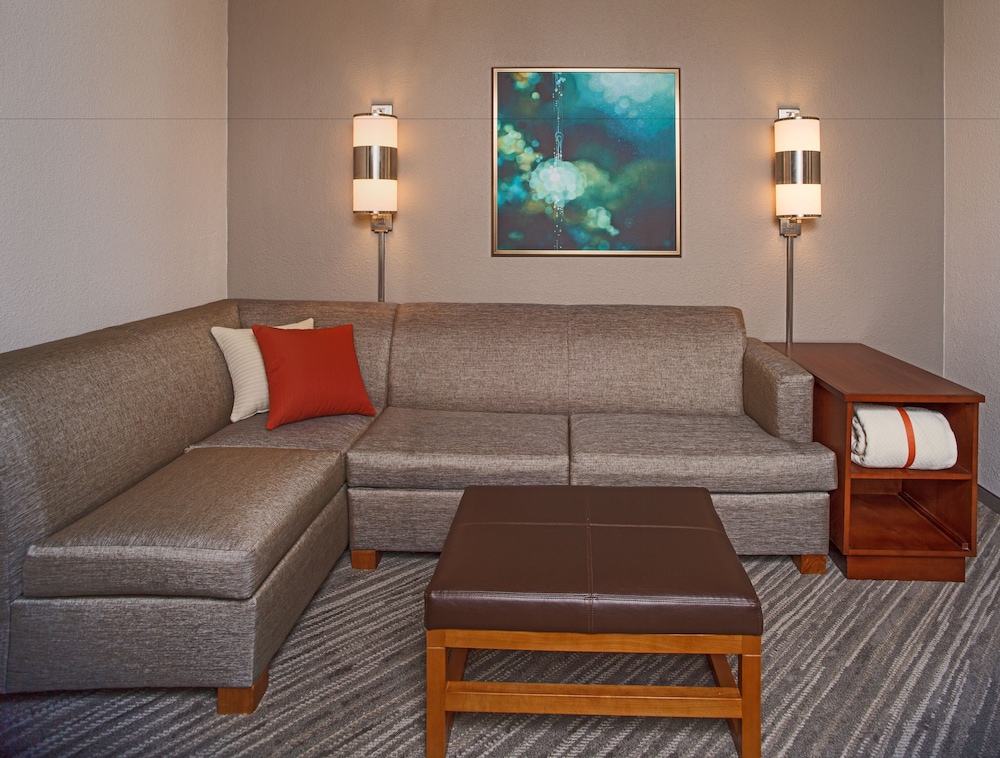 Hyatt Place Cincinnati/Blue Ash 13/28