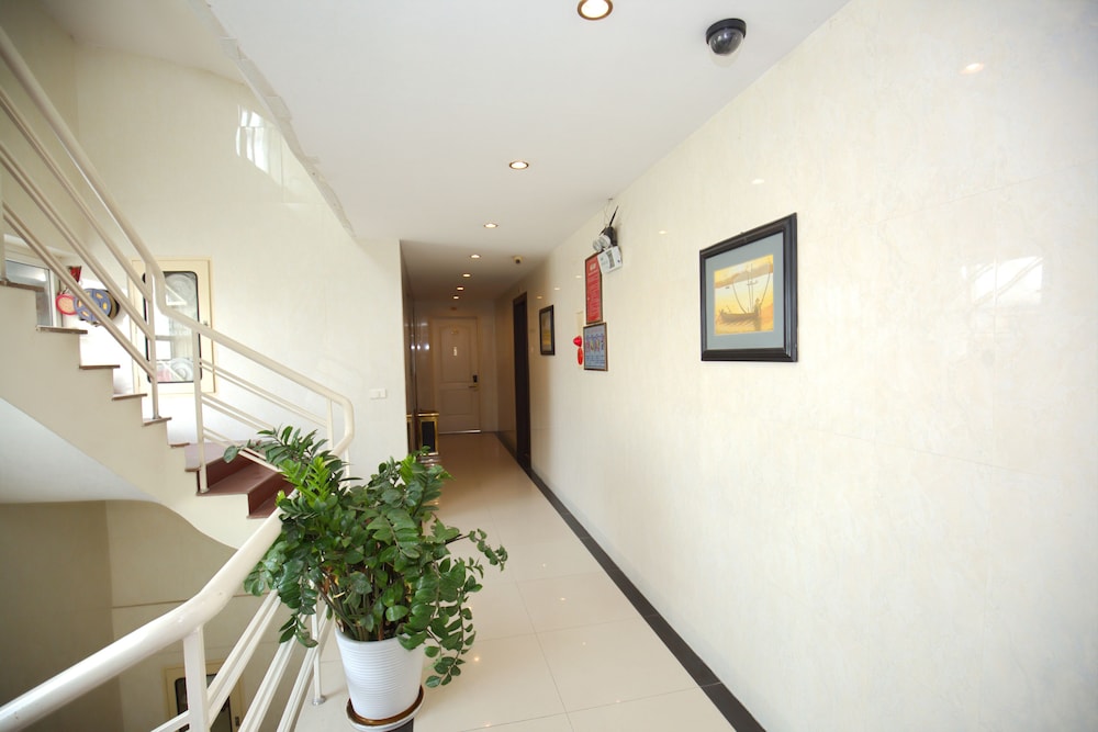 Danly Hotel 7/52