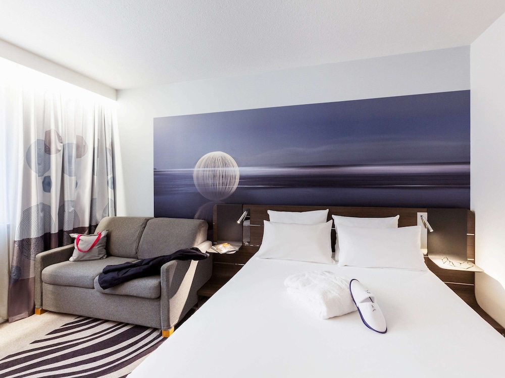 NOVOTEL LIMOGES LE LAC 43/72