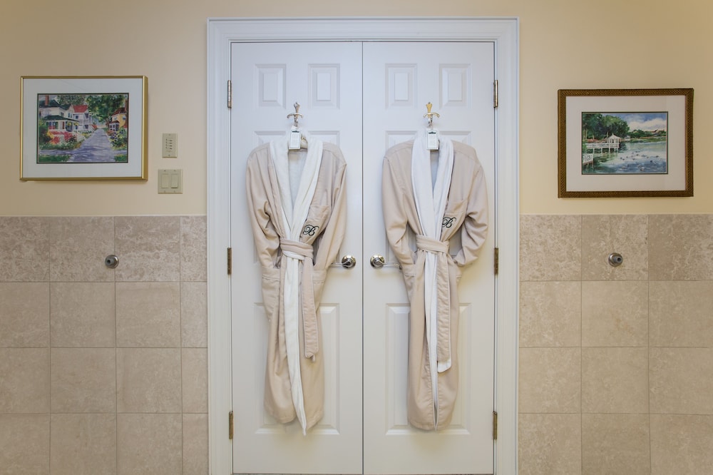 The Bellmoor Inn Spa 24/81