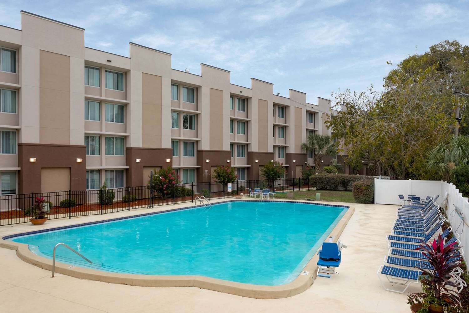 Wyndham Garden Tallahassee Capitol 9/54