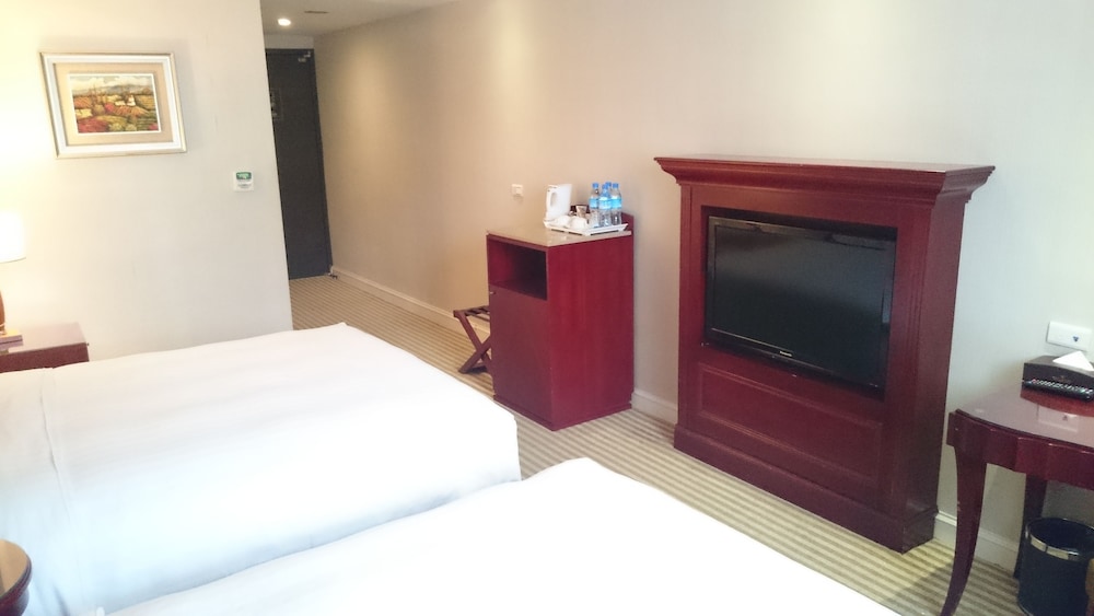 MRT Hotel 20/59