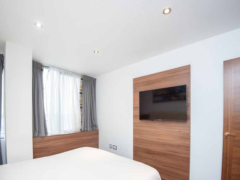 Livin Serviced Apartments 28/68