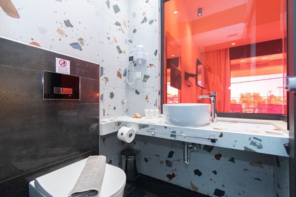 Thetis Boutique Luxury Apartments 49/50