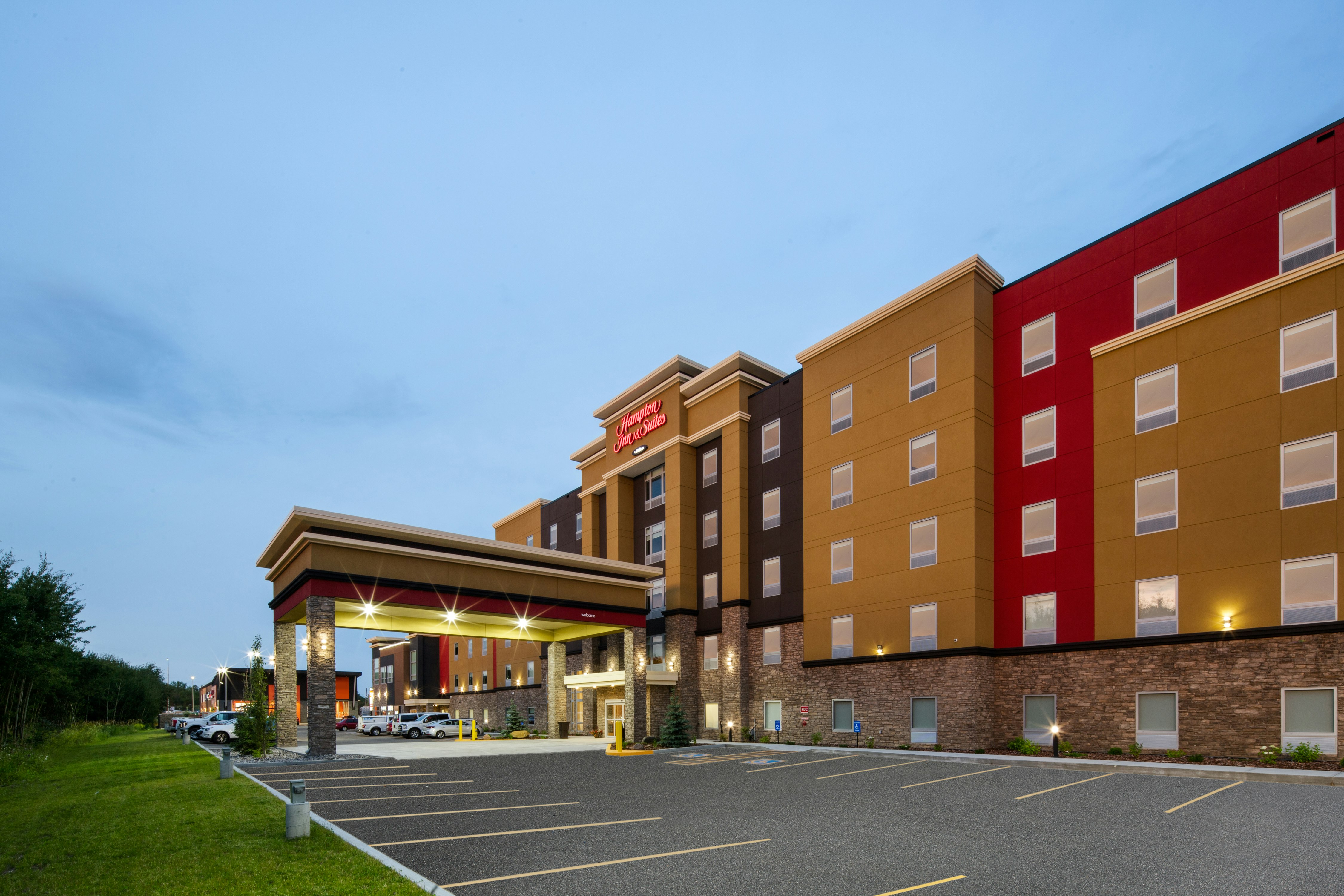 Hampton Inn and Suites Edmonton St. Albert, AB 24/24